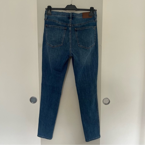 Madewell 10” High Rise Skinny Jeans - Medium Wash - Size 27 - Classic Minimal - Picture 4 of 11